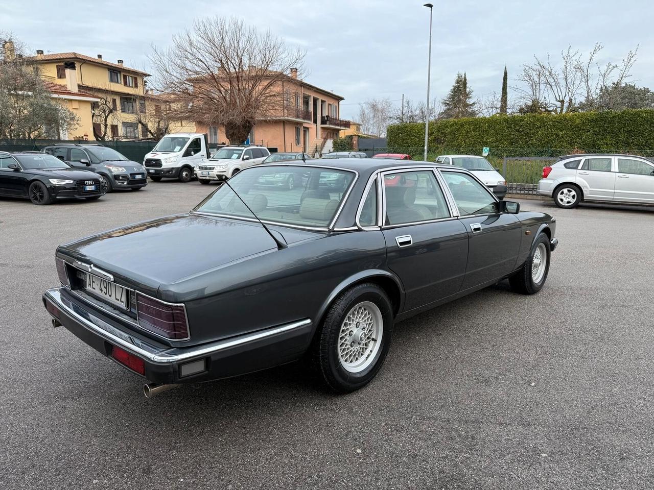 Jaguar XJ Sovereign 3.2 cat automatic