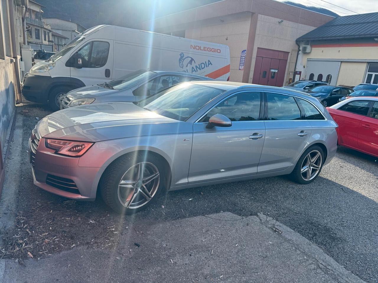 Audi A4 Avant 3.0 TDI quattro S tronic Business Sport S-LINE LINE