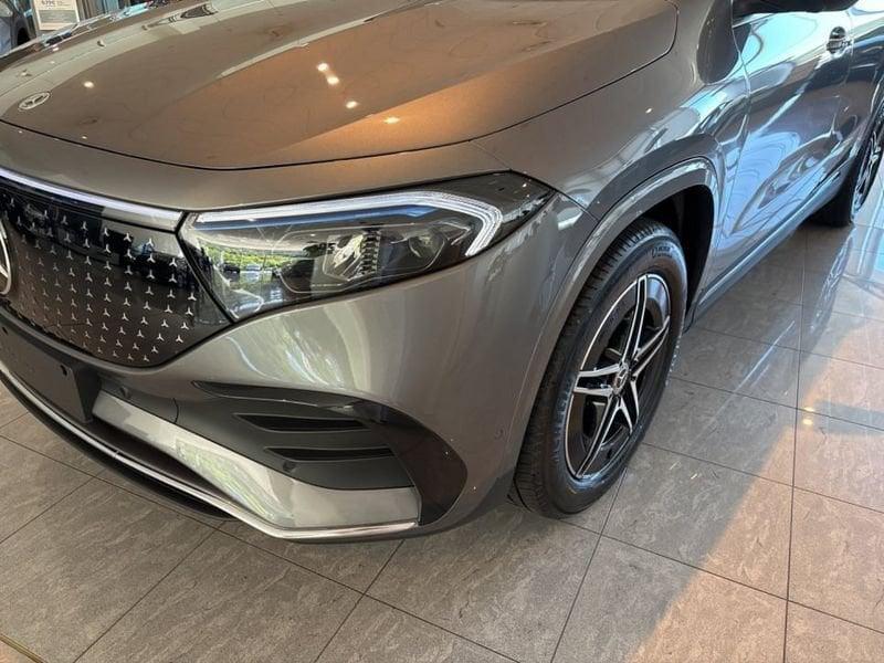 Mercedes-Benz EQA 300 4MATIC AMG Line Advanced