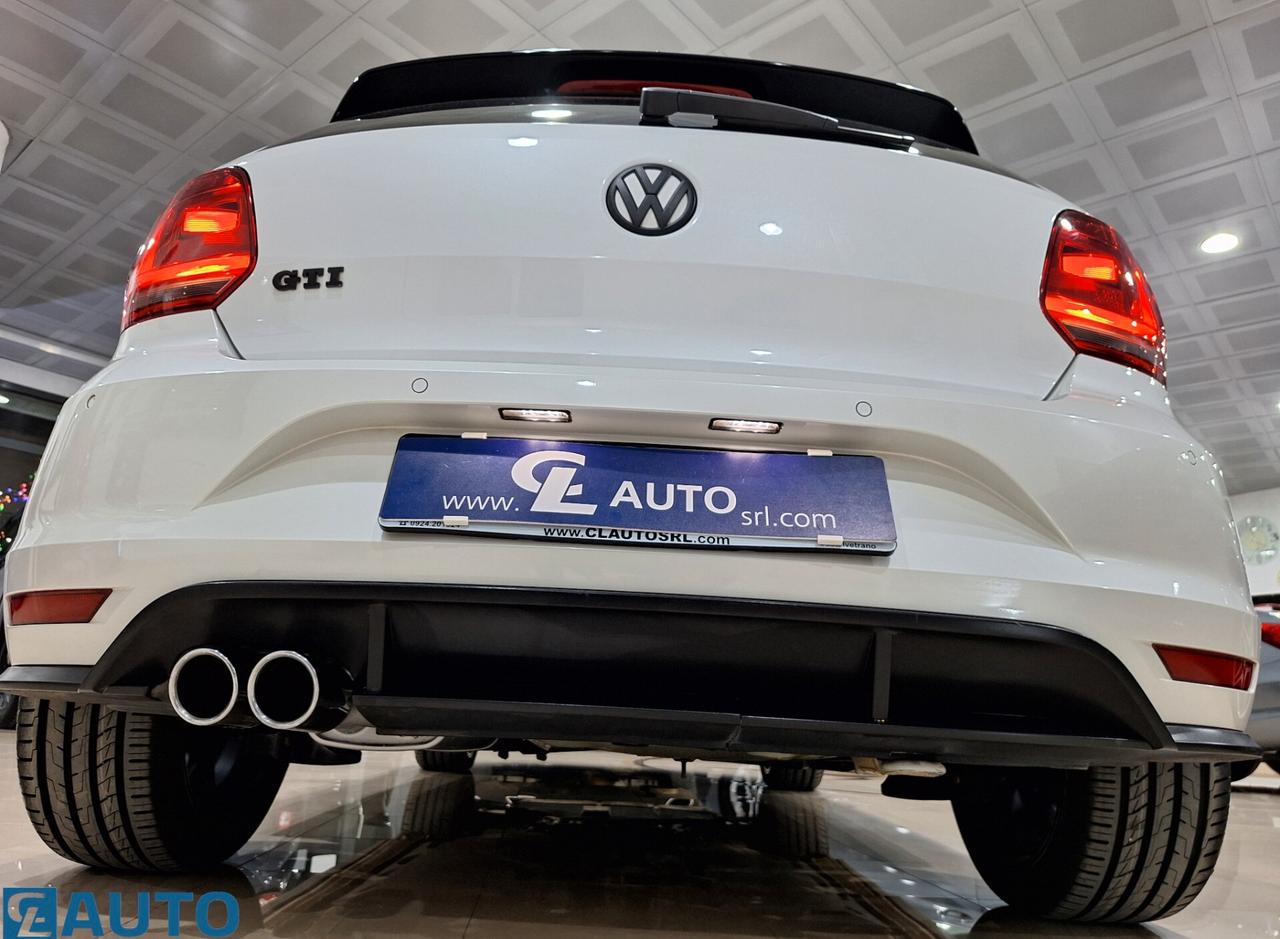 Volkswagen Polo TSI GTI 1.8 TURBO 192CV PERMUTO