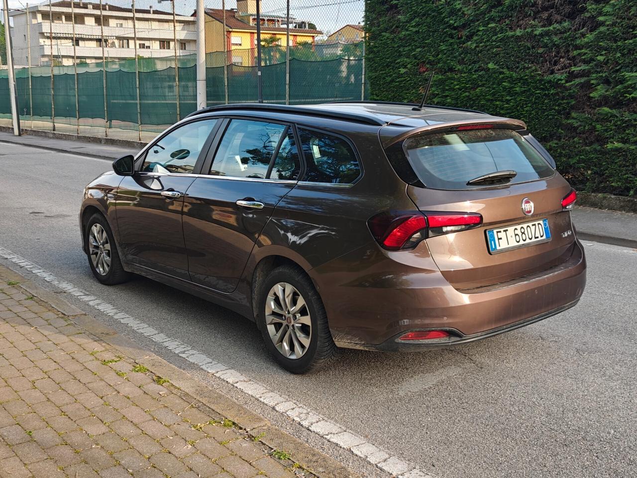 Fiat Tipo 1.6 Mjt - Neopatentati