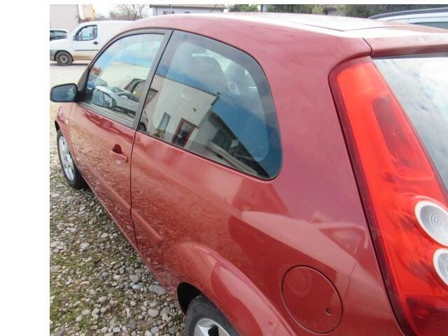 Ford Fiesta 1.4 TDCi 3p. Titanium MECCANICA OK