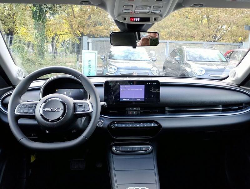 FIAT 600 600 1.2 hybrid Pop 110cv auto