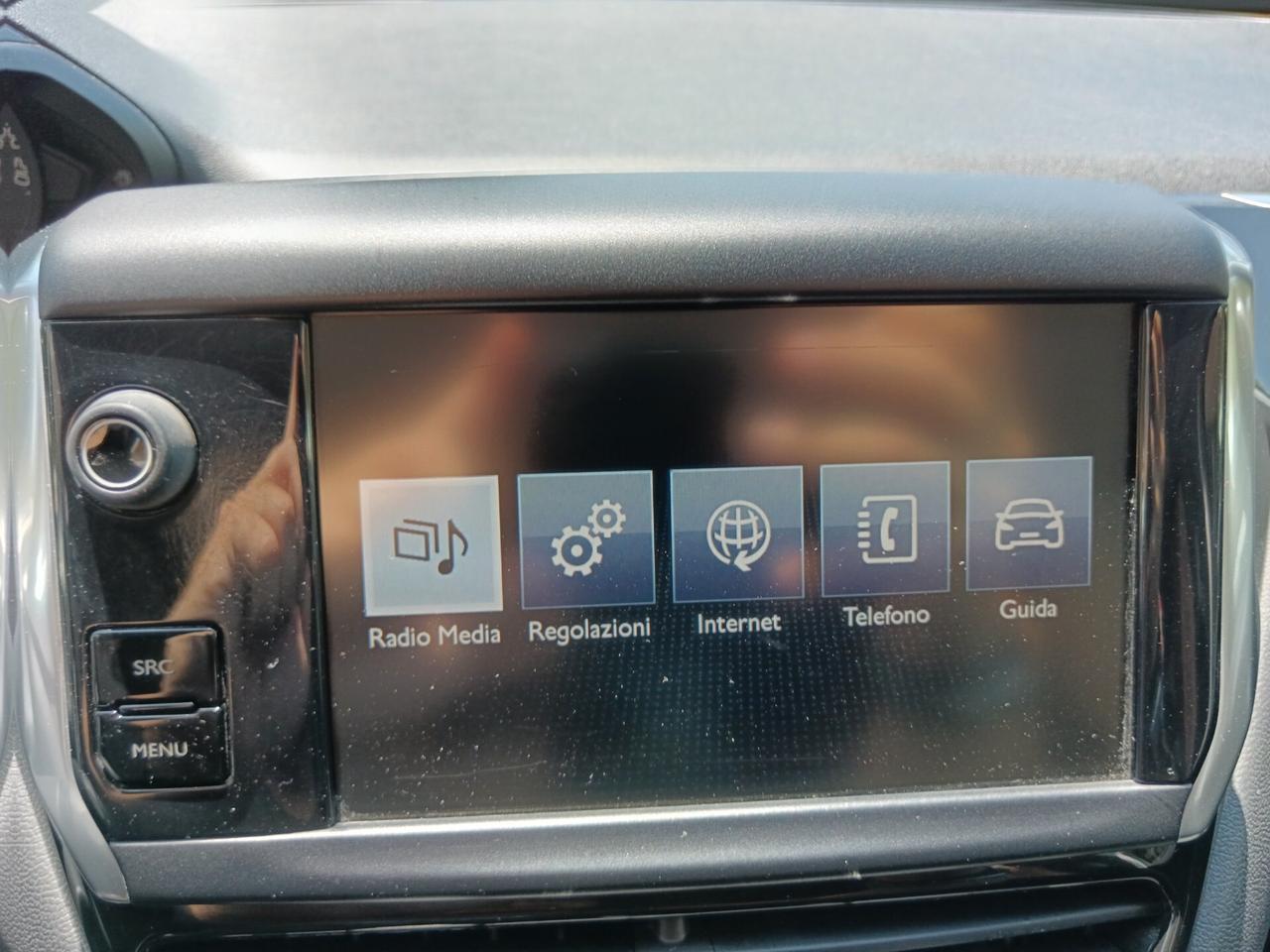 Peugeot 208 1.4 HDi 68CV 5P NEOPATENTATI