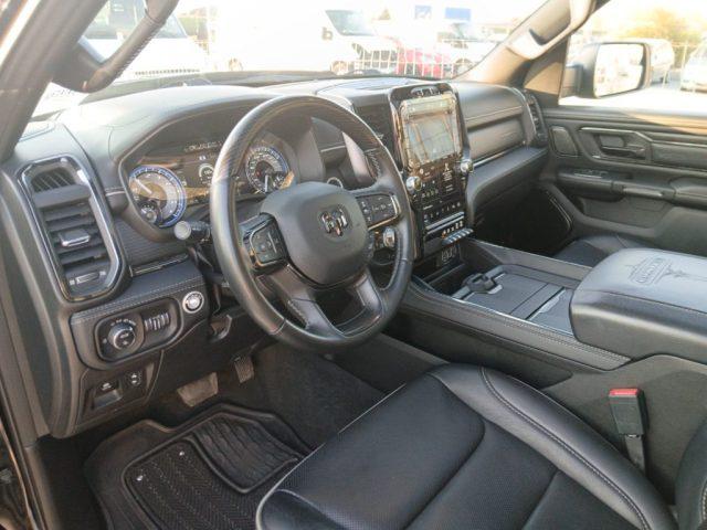 DODGE RAM 1500 5.7 GPL V8 Limited Night N1
