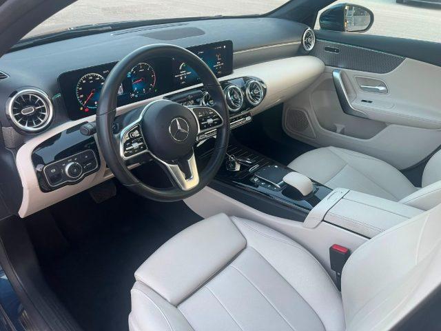 MERCEDES-BENZ A 180 d Automatic Sport