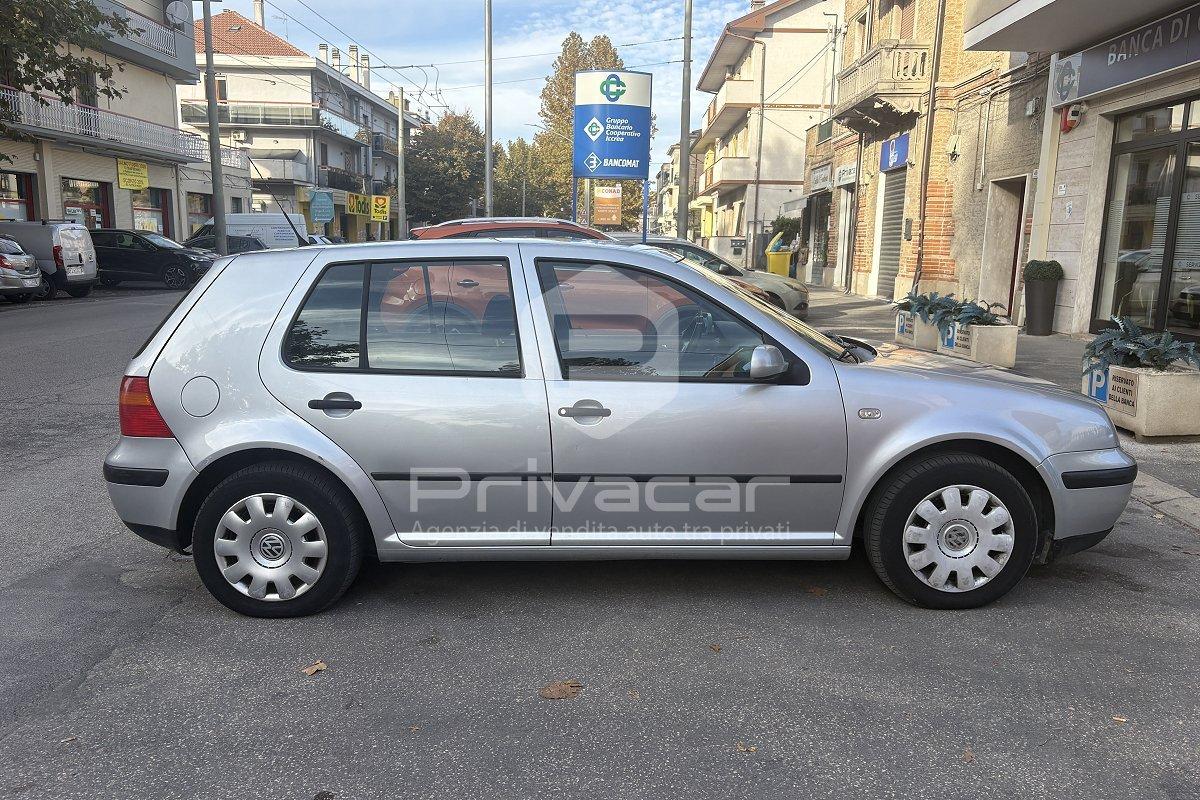 VOLKSWAGEN Golf 1.9 TDI/90 CV cat 5 porte