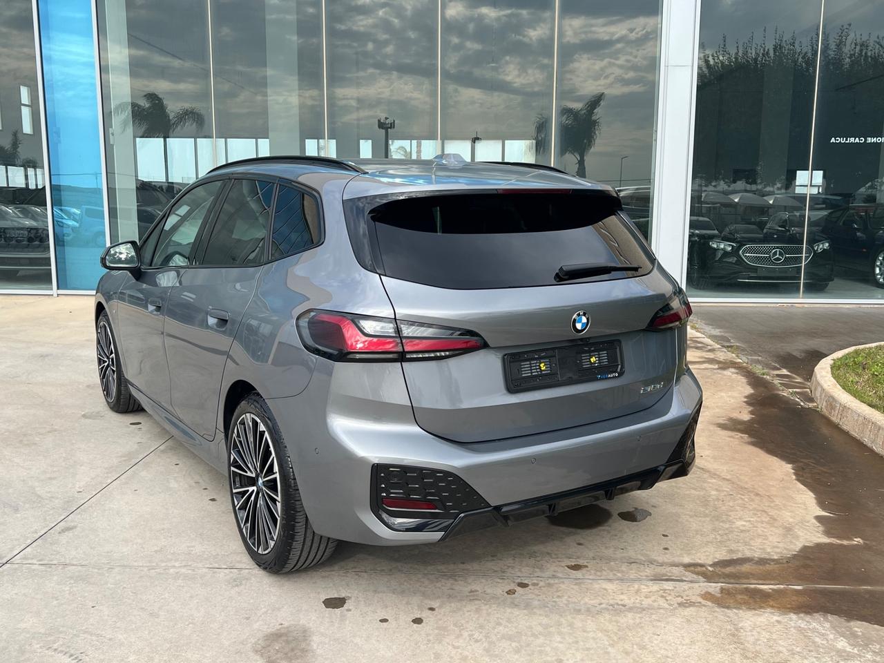 Bmw 218d Active Tourer Msport possibilità noleggio no scoring