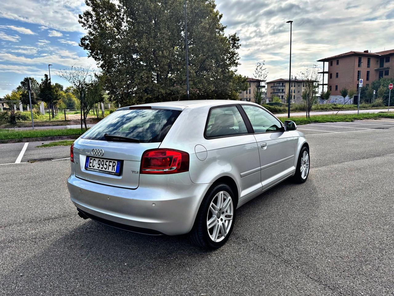 Audi A3 1.6 TDI 105 CV CR Attraction