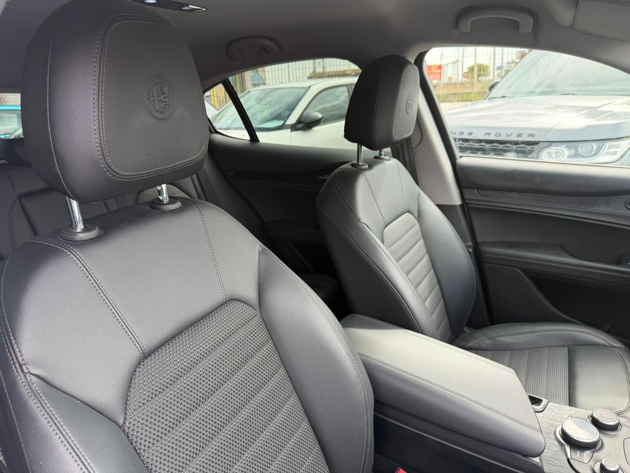 Alfa Romeo Stelvio 2.2 Turbodiesel 190 CV AT8 Q4 Executive