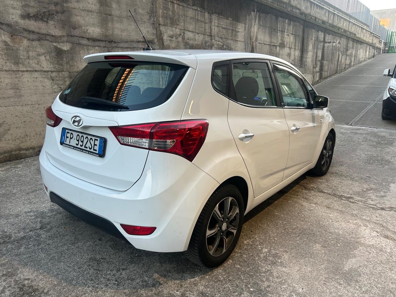 Hyundai iX20 1.4 CRDI 90 CV APP MODE
