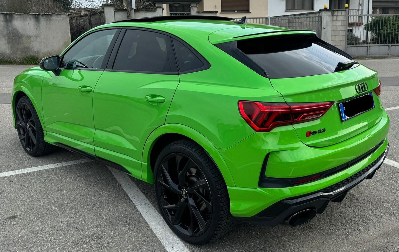 Audi Q3 RS SPB quattro S tronic
