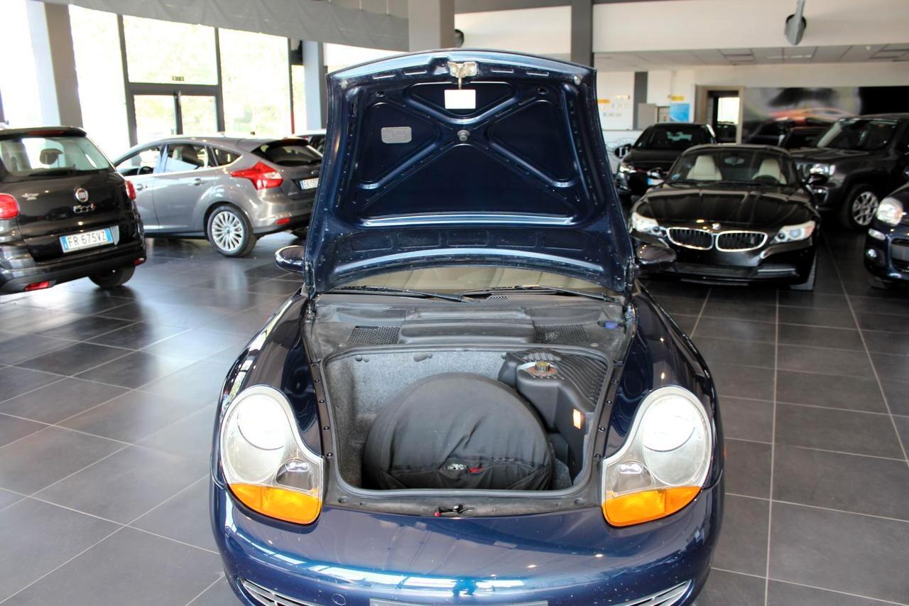 Porsche Boxster 2.5i 24V cat