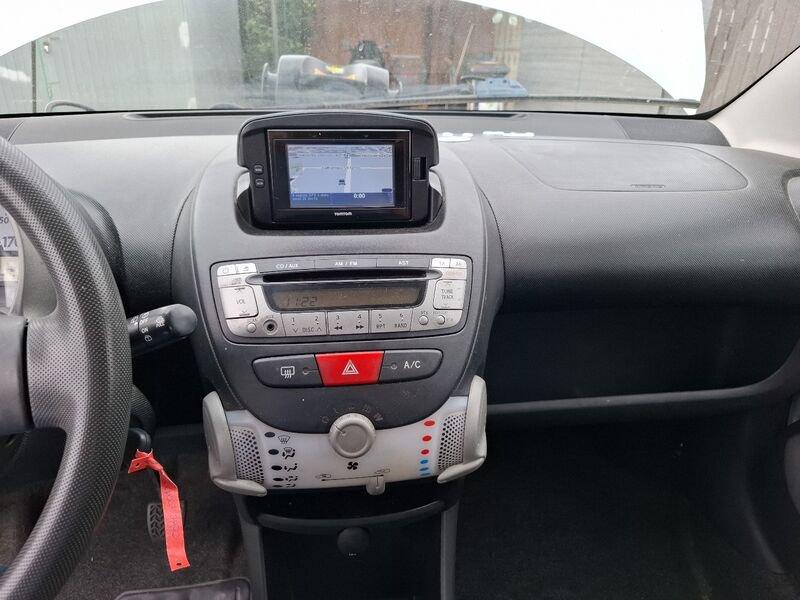 Toyota Aygo Aygo 1.0 12V VVT-i 5 porte Active Connect
