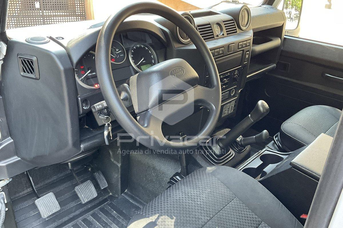LAND ROVER Defender 90 2.2 TD4 Station Wagon base N1