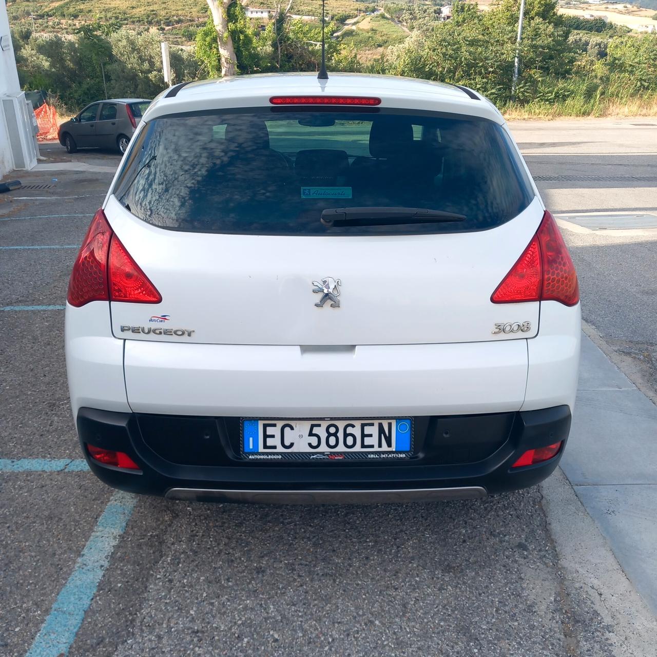 Peugeot 3008 2.0 HDi 110CV Business