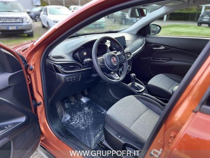 FIAT Tipo (2015--->) 1.0 5 porte Cross