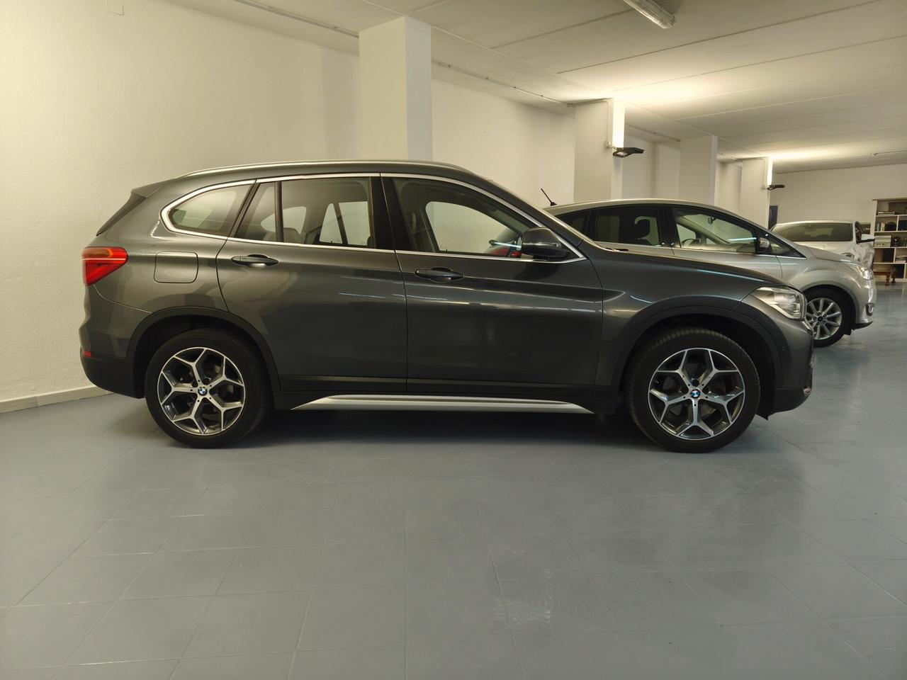 Bmw X1 sDrive18d xLine