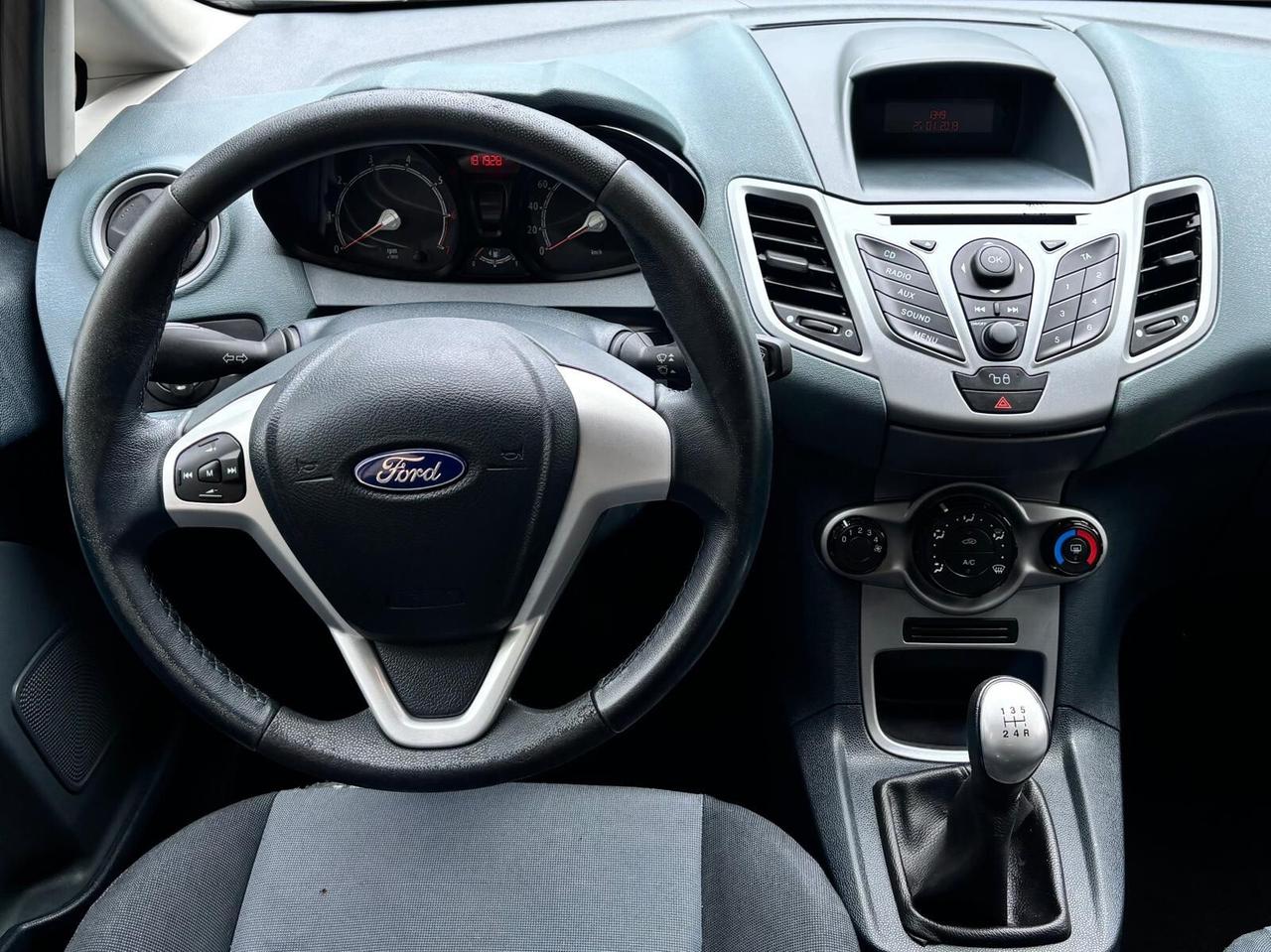 Ford Fiesta 1.2 82 CV 5 porte Titanium