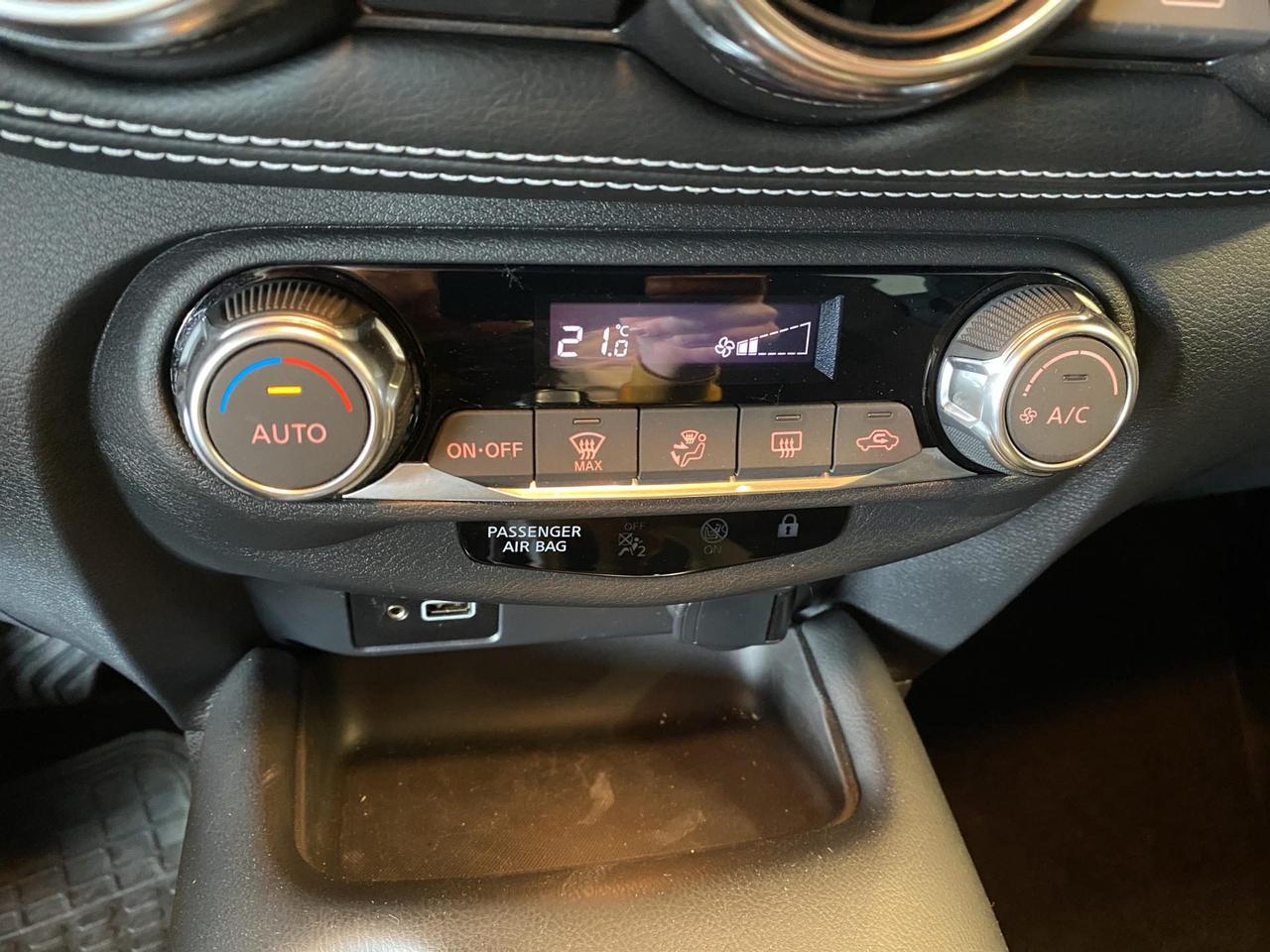 Nissan Juke 1.6 hev N-Connecta