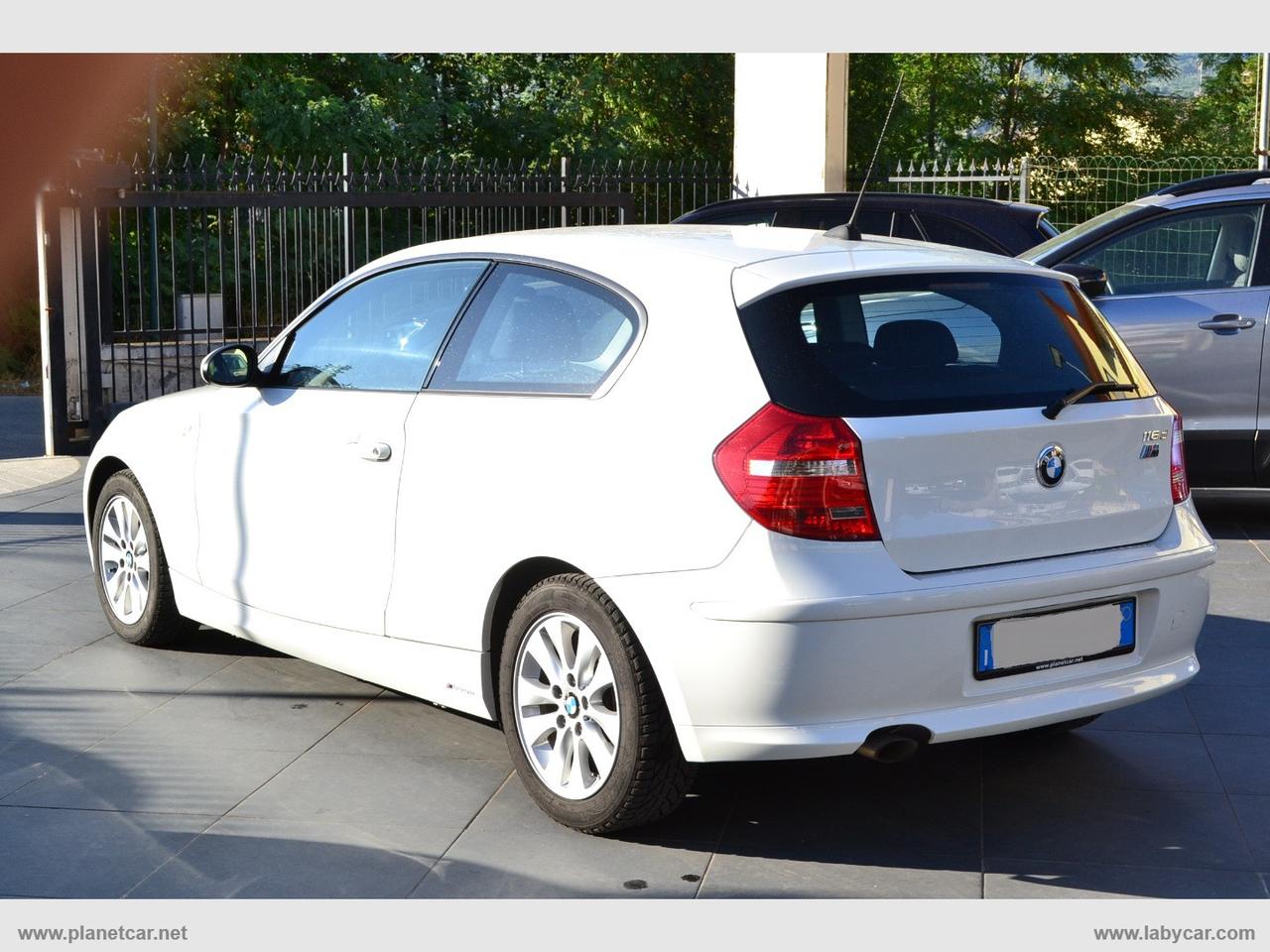 BMW 116d 3p. Eletta