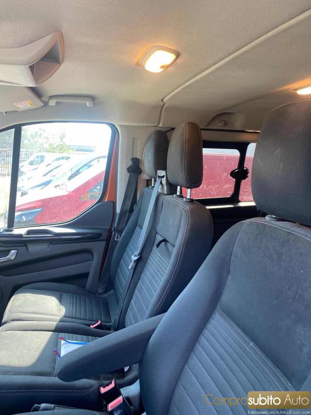 FORD Transit Custom 320 2.0 EcoBlue 6 POSTI 130 PC Combi + IVA 22%