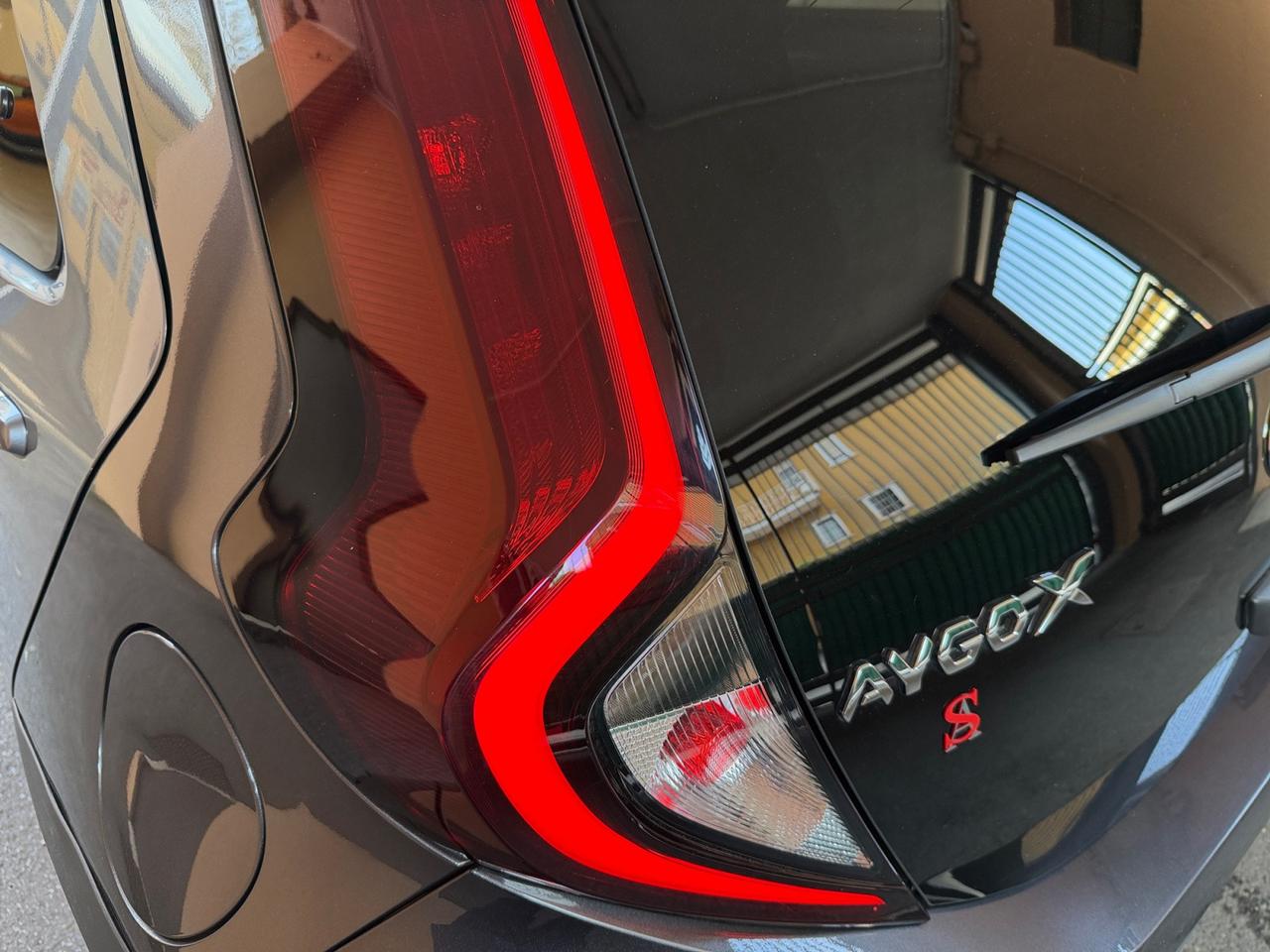 Toyota Aygo X 1.0 Undercover 72cv s-cvt Automatico