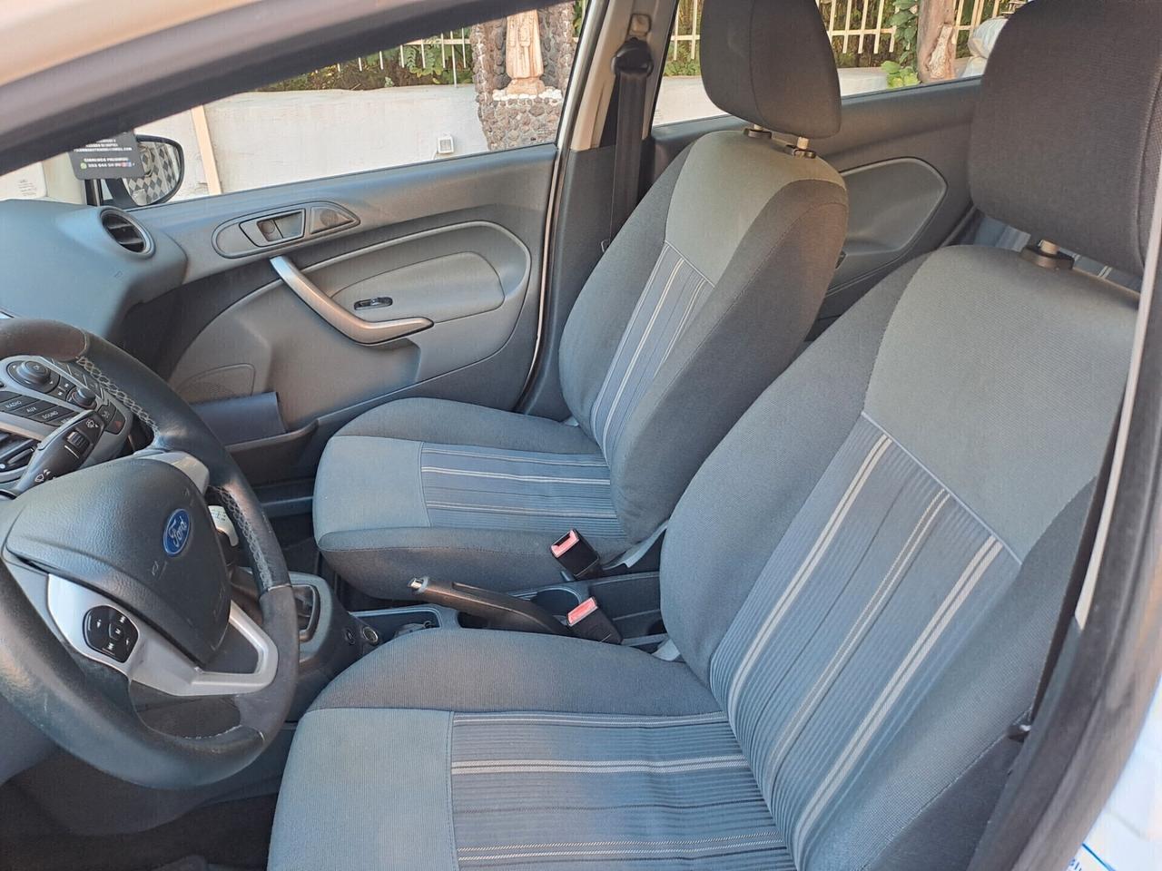 Ford Fiesta 1.4 5 porte Bz.- GPL Titanium