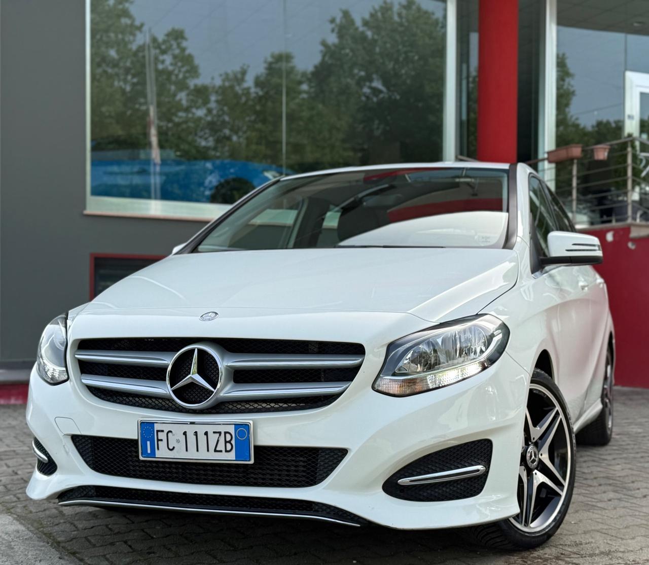 Mercedes-benz B 180 d Premium bellissima