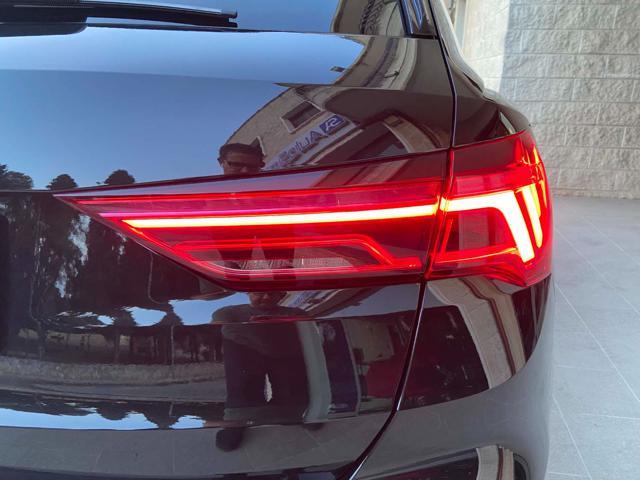 AUDI Q3 35 2.0 TDI S tronic Business Advanced COCKPIT