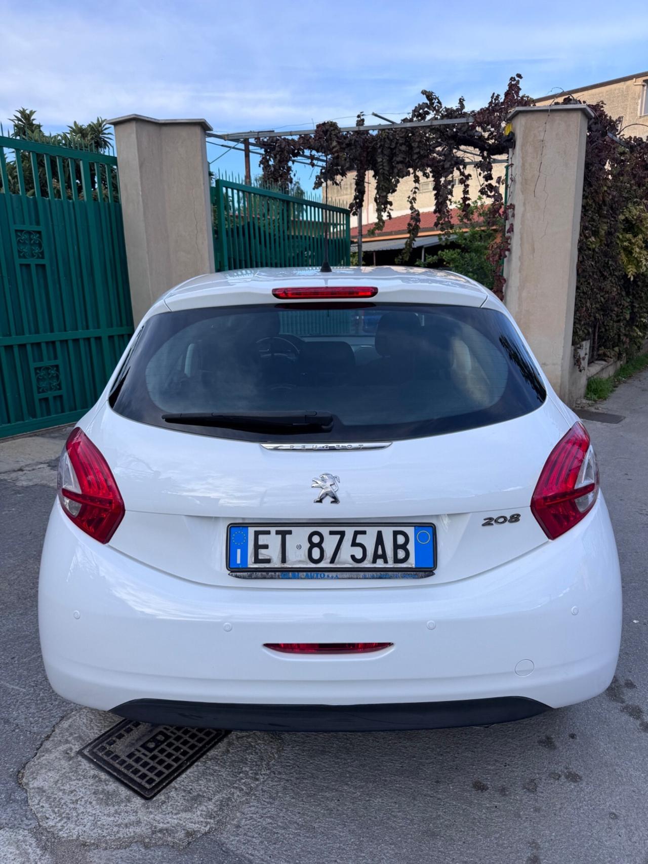 Peugeot 208 PureTech 82 5 porte Access