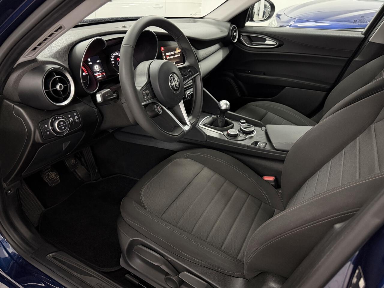Alfa Romeo Giulia 2.2 TD 150 CV SUPER KIT DISTRIBUZIONE ESEGUITO A 109000 KM GOMME NUOVE - CARFAX VISIBILE DALLE FOTO