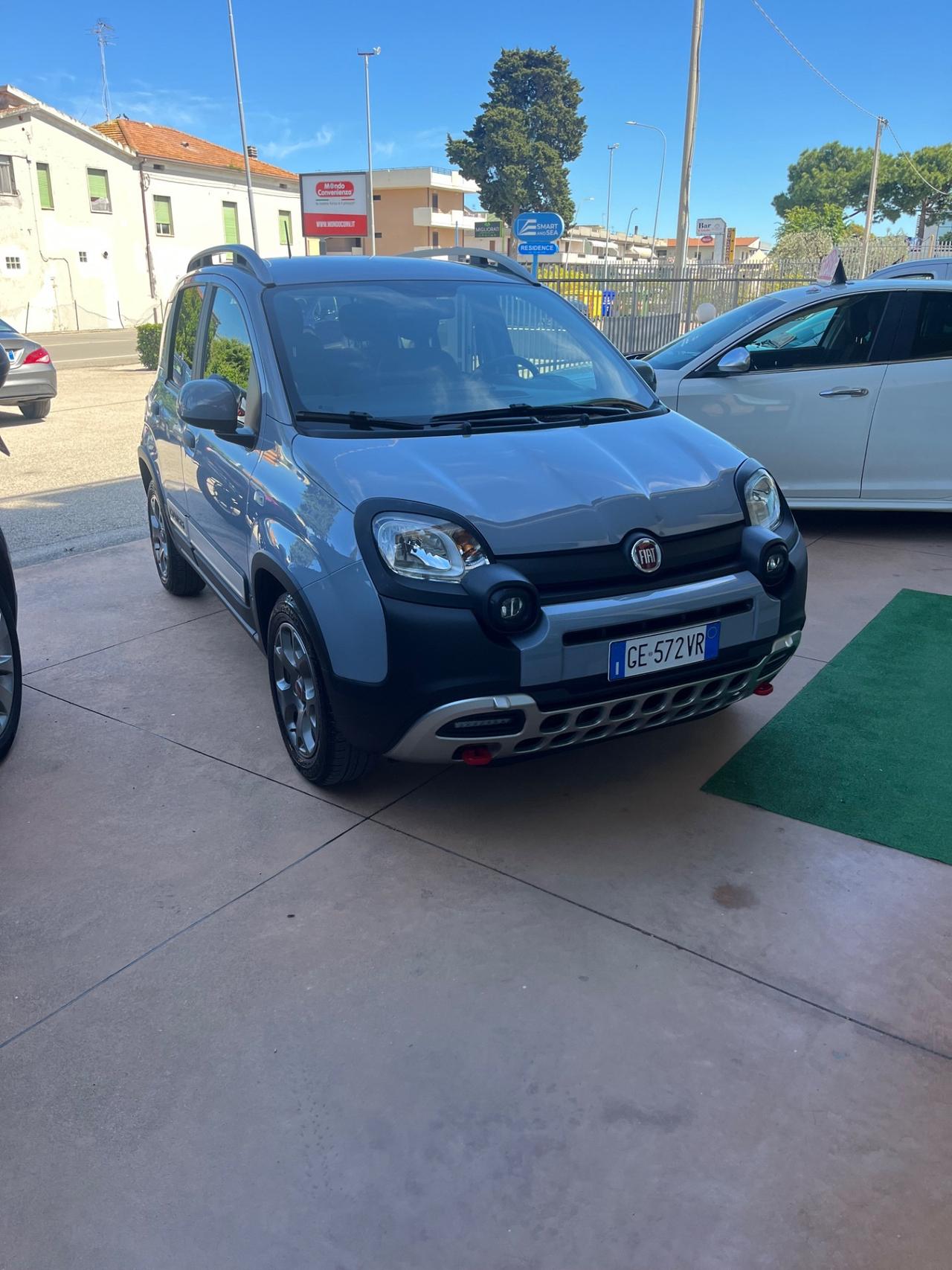 Fiat Panda 1.0 FireFly S&S Hybrid City Cross