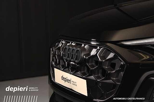 Audi Q5 TDi S tronic quattro Launch edition one mHEV+