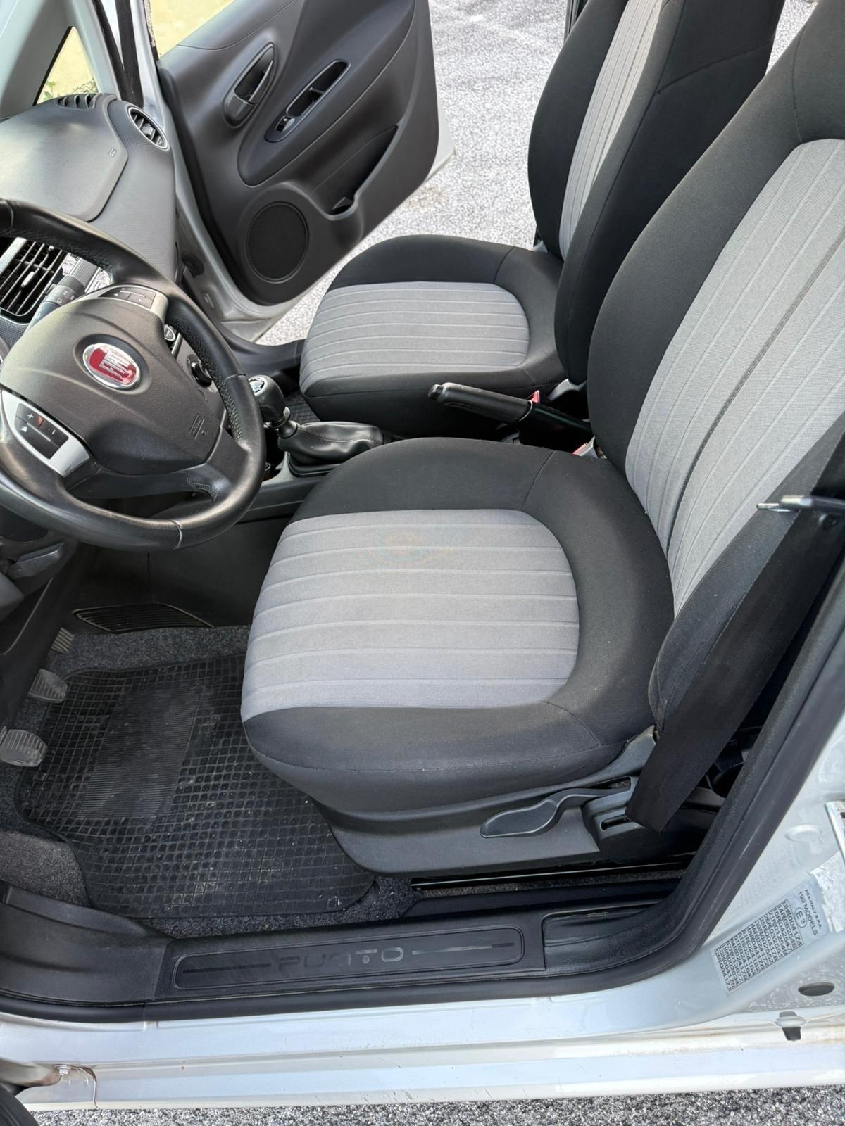 Fiat Punto 1.4 8V 5 porte Easypower Street