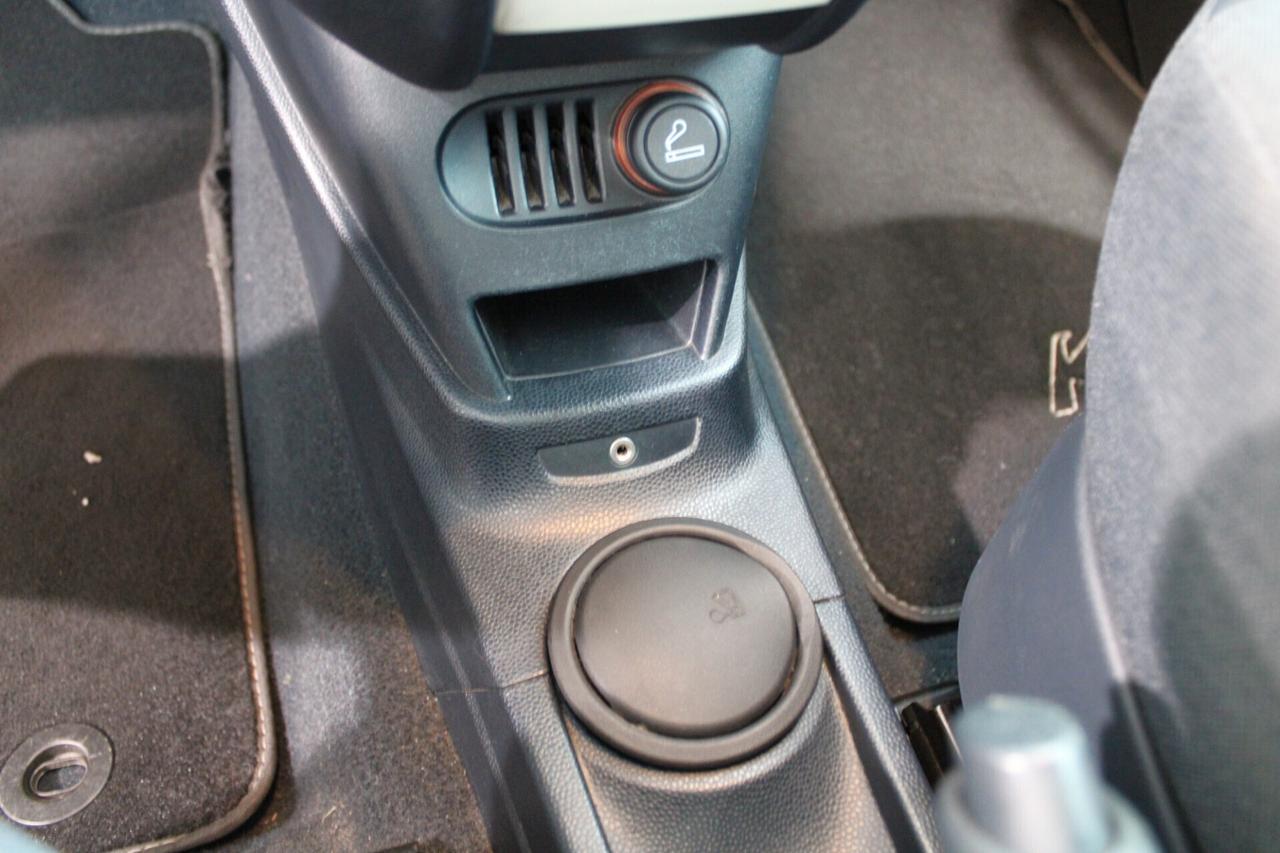 FORD Ka 1.2 benz. Plus - 2011