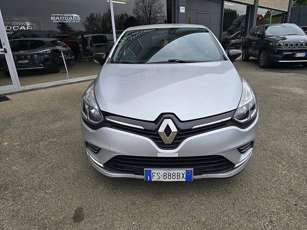 Renault Clio dCi 90 CV 5 Moschino Intens