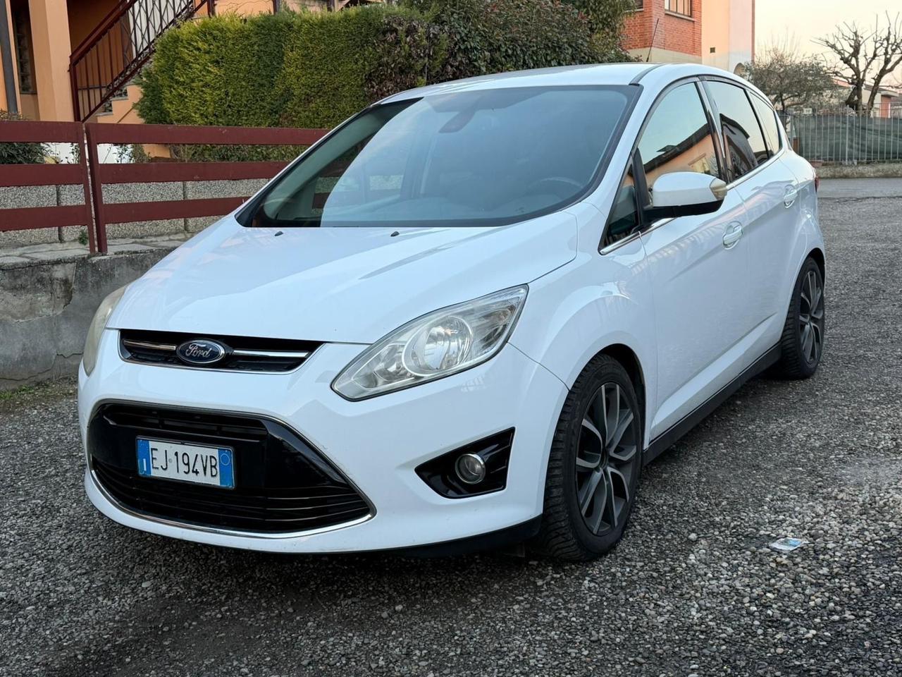 Ford C-Max 2.0 TDCi 115CV Powershift Titanium