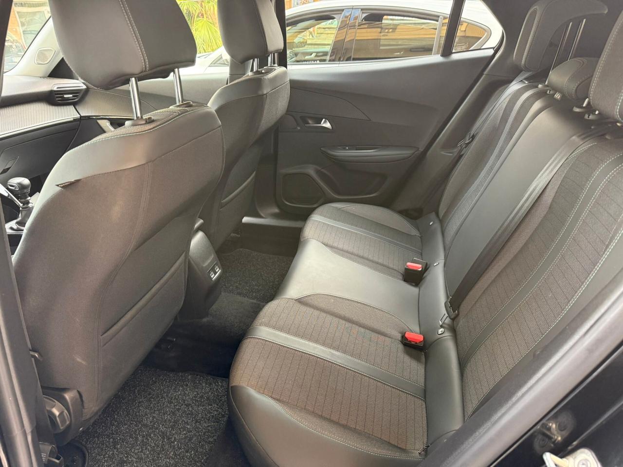 Peugeot 2008 1.5 BlueHDi 110 S&S Allure Pack