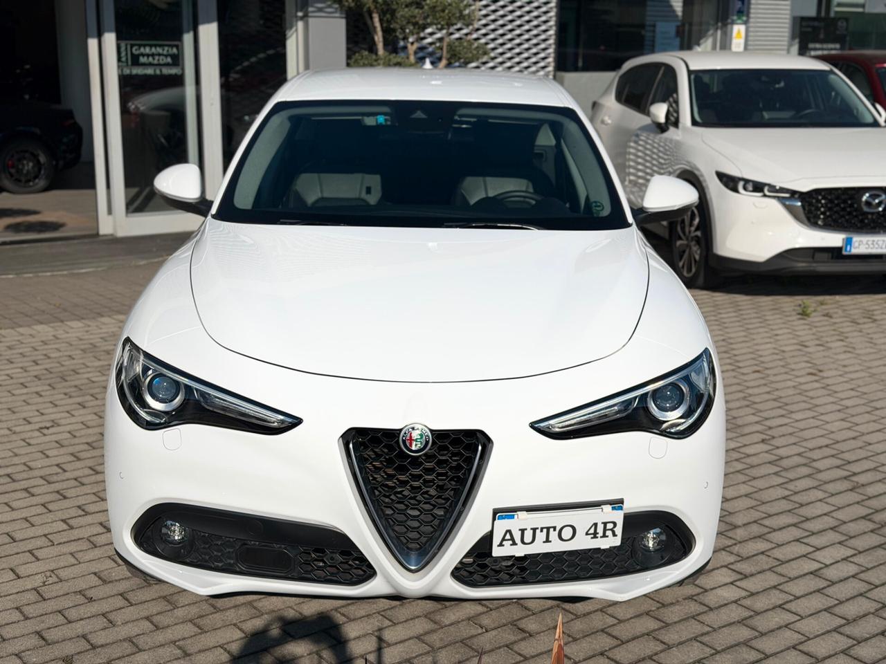 Alfa Romeo Stelvio 2.2 Turbodiesel 150 CV AT8 RWD Business