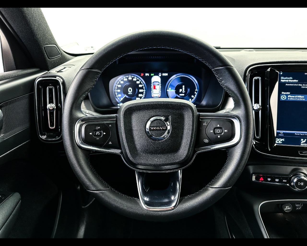 VOLVO XC40 (2017-->) - XC40 T5 Recharge Plug-in Hybrid automatico