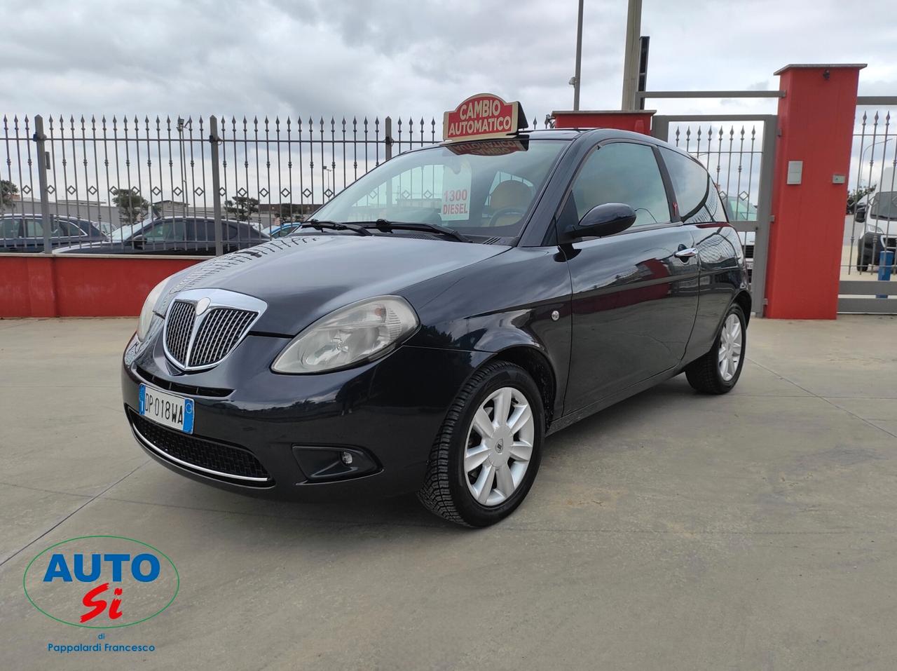 Lancia Ypsilon 1.3 Mjet - 69cv CAMBIO AUTOMATICO