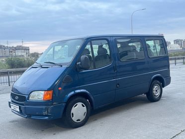 Ford Transit/ Tourneo 2.5 TD/100CV 9 POSTI full optional