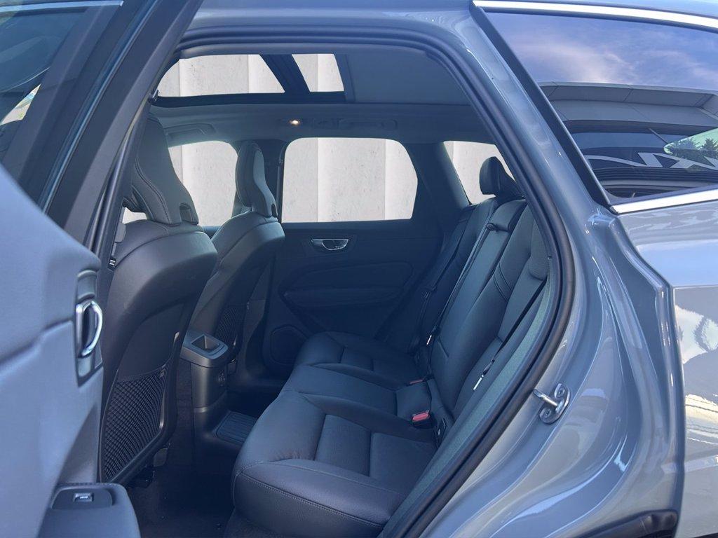 VOLVO XC60 2.0 t6 recharge phev obc 6,4kW Plus Bright awd auto del 2024
