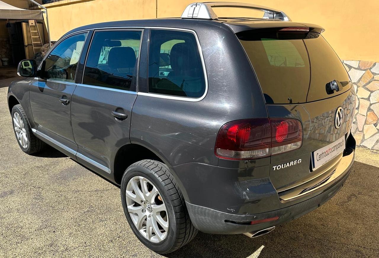 Volkswagen Touareg 3.0 V6 tdi Executive