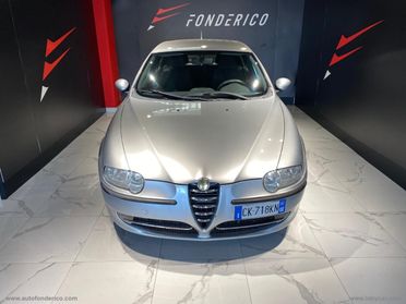ALFA ROMEO 147 1.9 JTD 115CV 5p. Distinctive