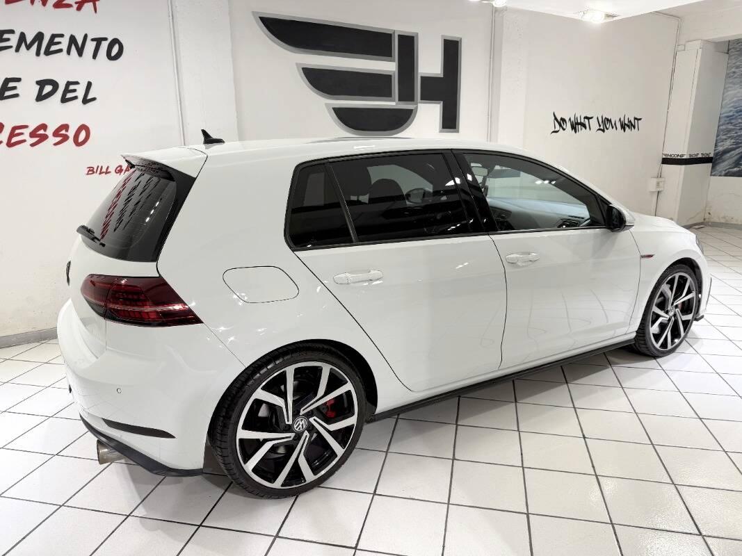 Volkswagen Golf 2.0 tsi Gti Performance 245cv dsg