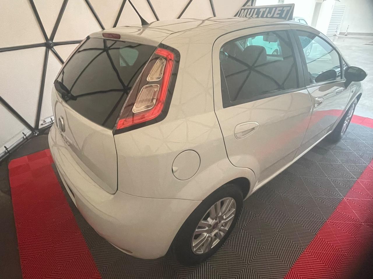 Fiat Punto 1.3 MJT II 75 CV 3 porte Lounge