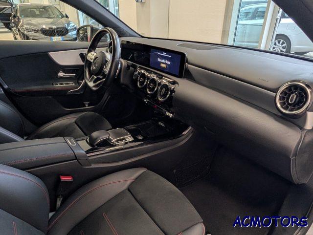 MERCEDES-BENZ A 180 d Automatic Premium