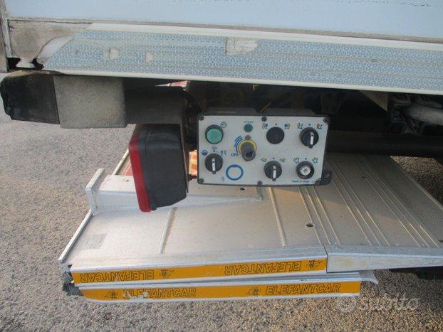 Iveco Daily SOLO CASSA FRIGO DAILY 8 PEDANE THERMO